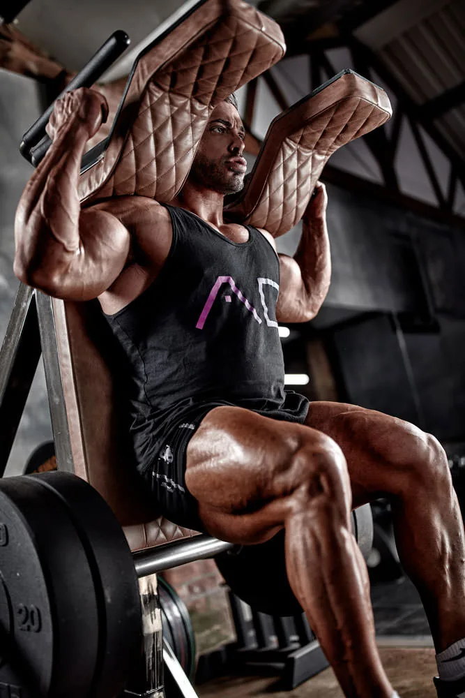 What a fitness photoshoot looks like with full direction