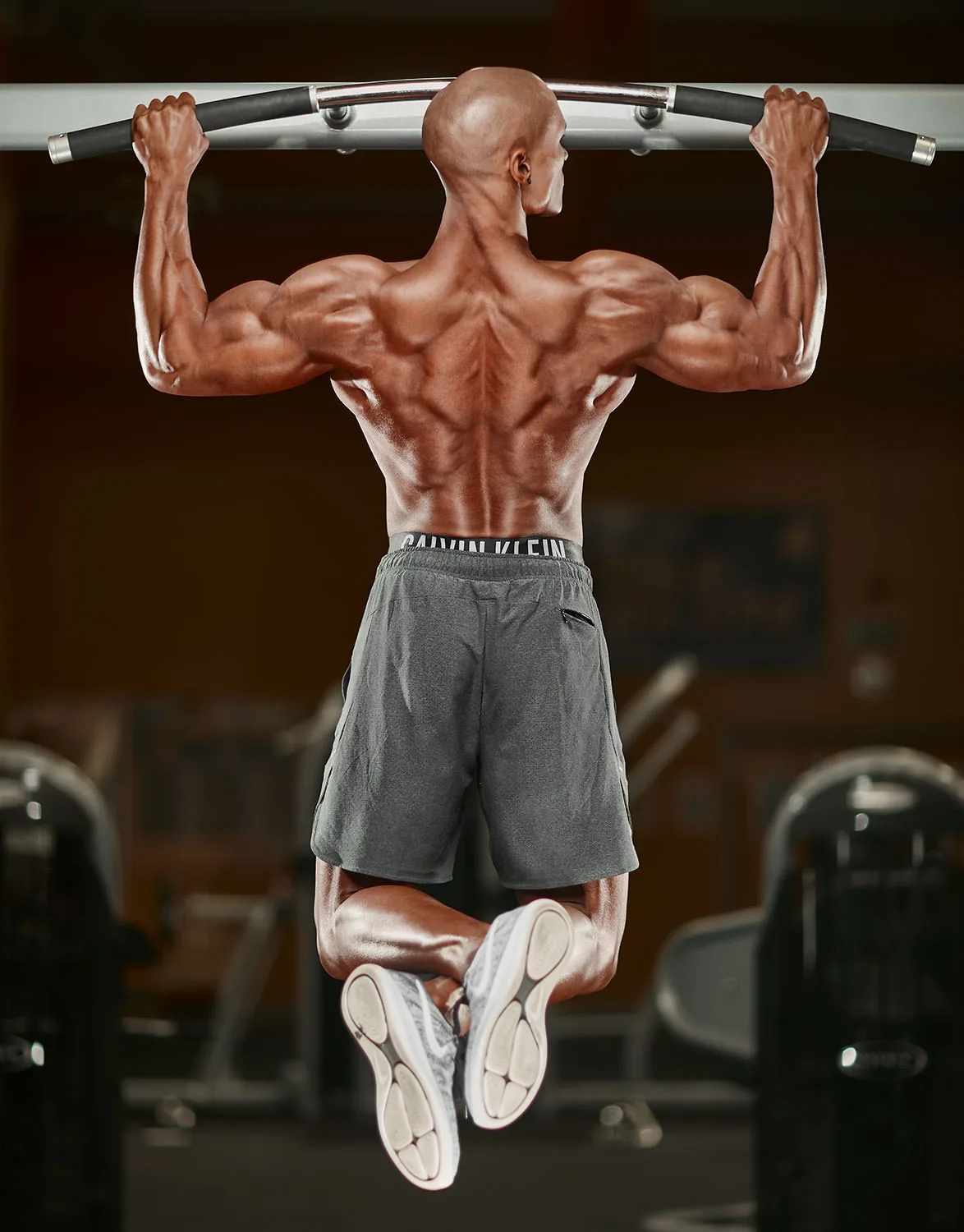 Fitness posing with expert direction from photographer