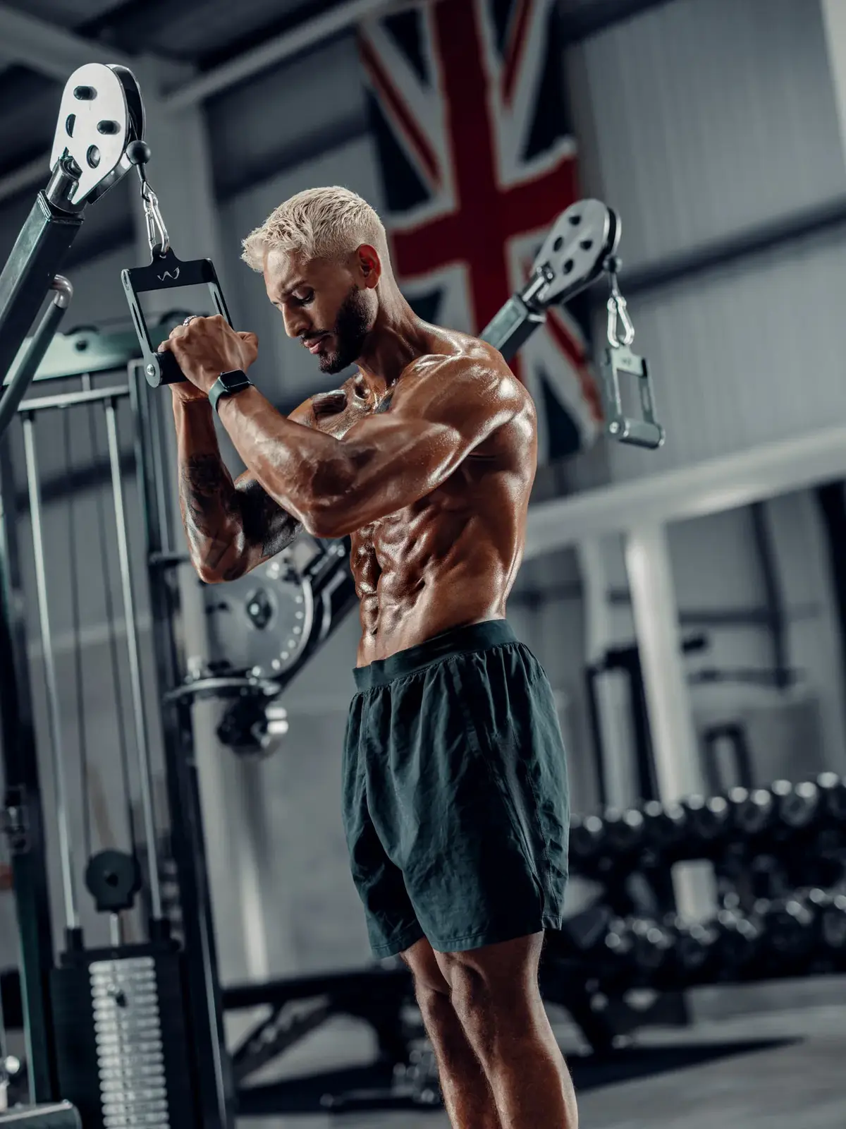 Fitness Photoshoot Poses Male: 12 Poses That Work on Camera