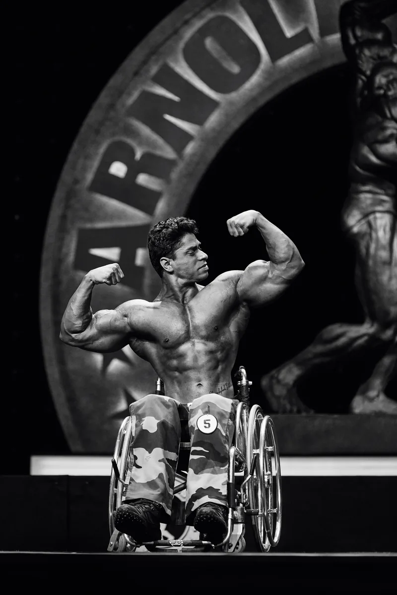Luke Sandoe - Arnold Classic 2019 (B&W)