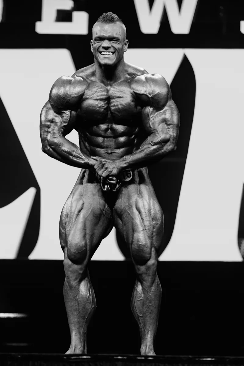 Dallas McCarver - Mr. Olympia 2015 (B&W)
