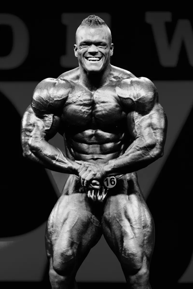 Dallas McCarver - Mr. Olympia 2015 (B&W)