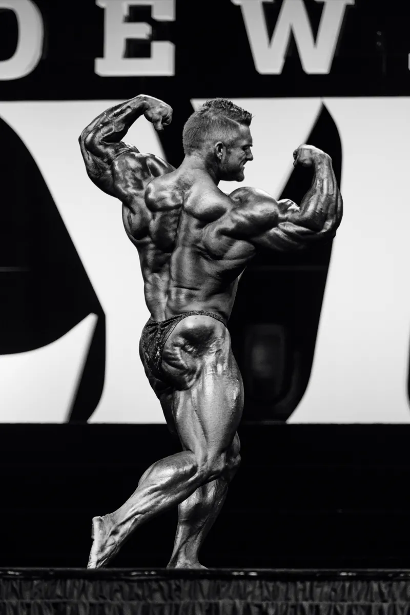 Flex Lewis - Mr. Olympia 2015 (B&W)