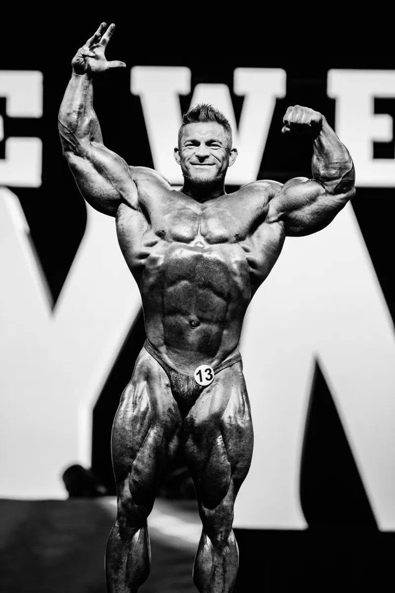 Flex Lewis - Mr. Olympia 2017 (B&W)