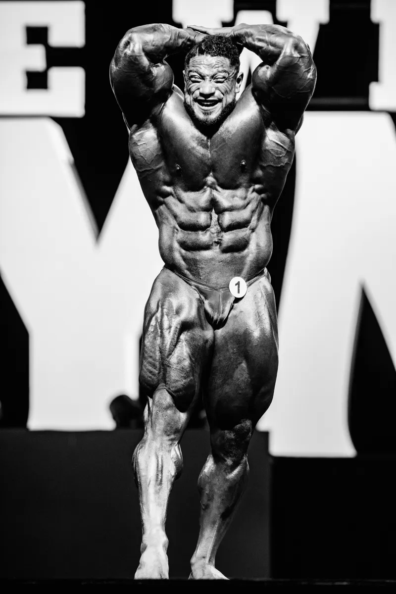 Roelly Winklaar - Mr. Olympia 2017 (B&W)