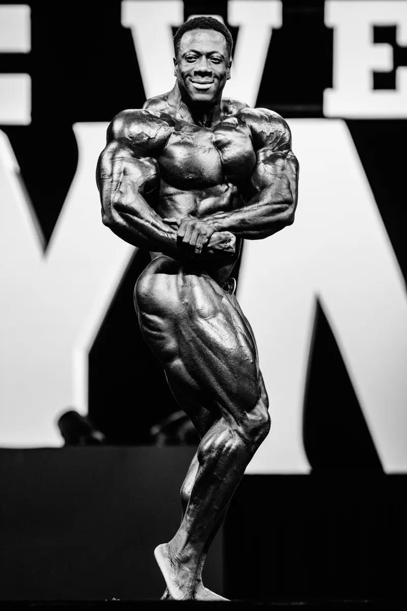Shawn Rhoden - Mr. Olympia 2017 (B&W)