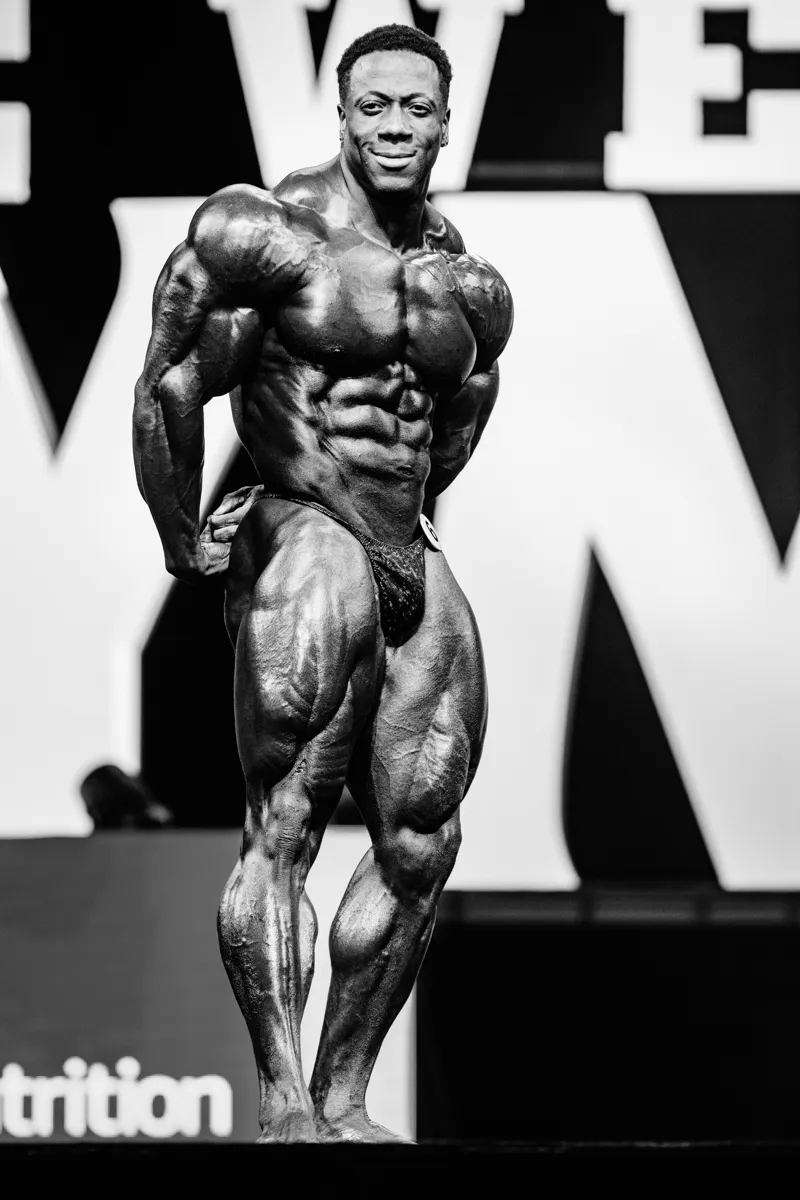 Shawn Rhoden - Mr. Olympia 2017 (B&W)