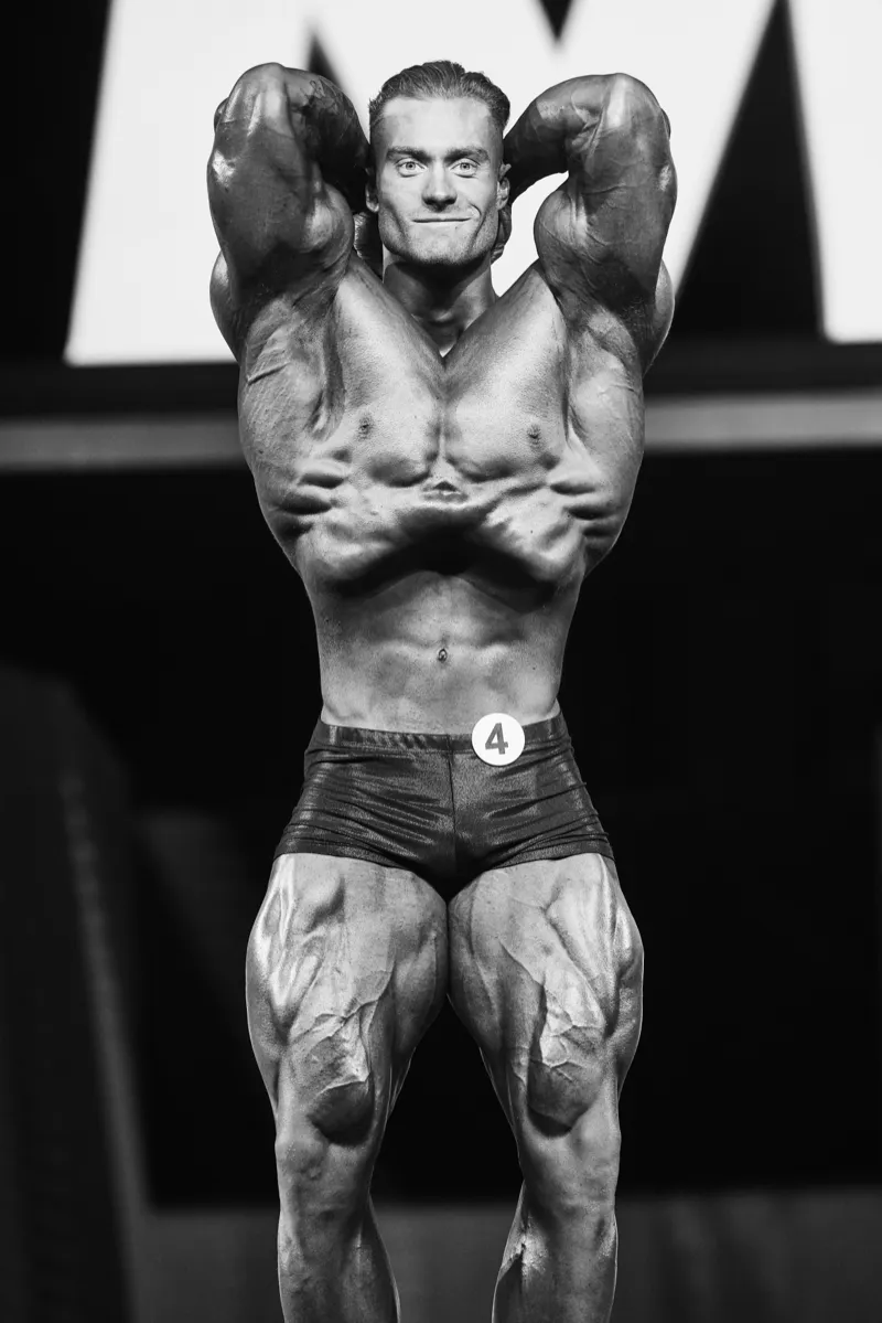Chris Bumstead - Mr. Olympia 2018 (B&W)