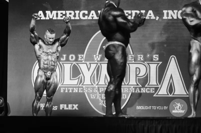 Flex Lewis - Mr. Olympia 2018 (B&W)