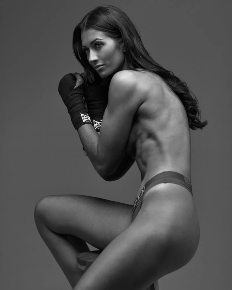 Shannon Ellis - studio portrait at Bailey Studio Nottingham